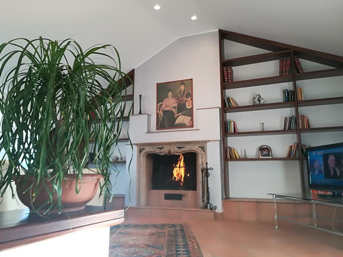 Bed and Breakfast Le Ginestre Caselle Torinese Exterior foto